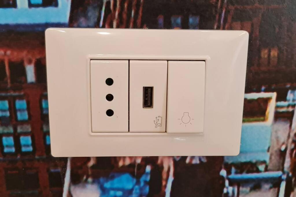 Bsuites Trieste In Centro Storico Con Wifi Pádua Quarto foto